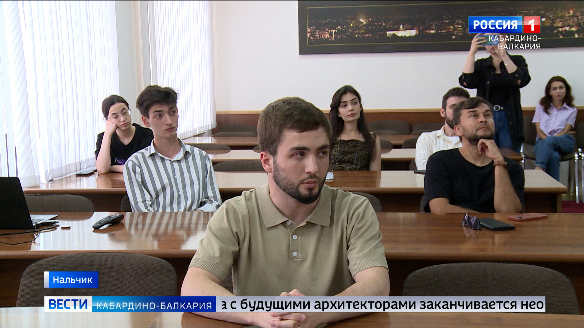 В Нальчике Таймураза Ахохова встретился с участниками фестиваля "Детская платформа"