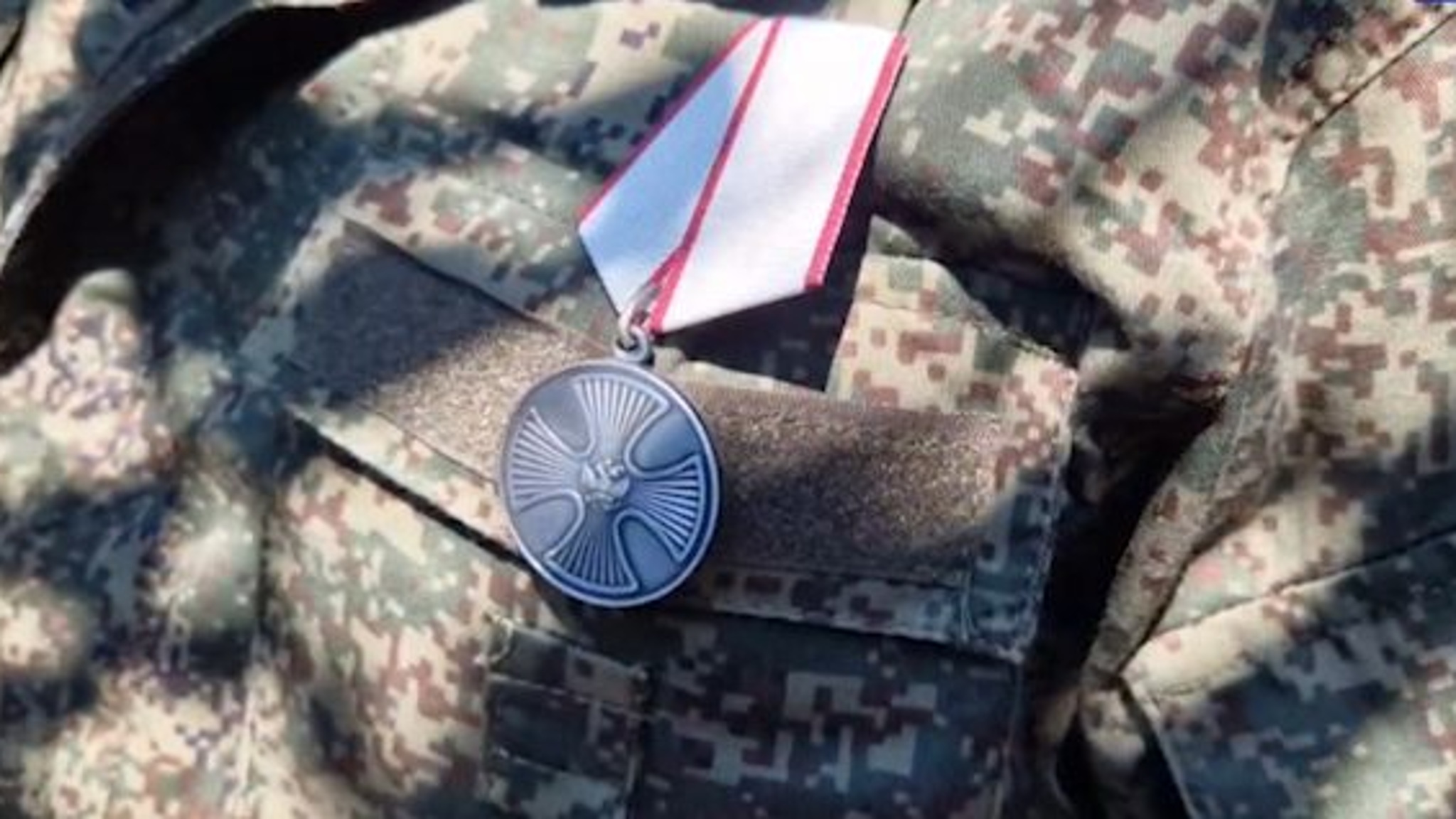Бойцы 99 полка получили государственные награды
