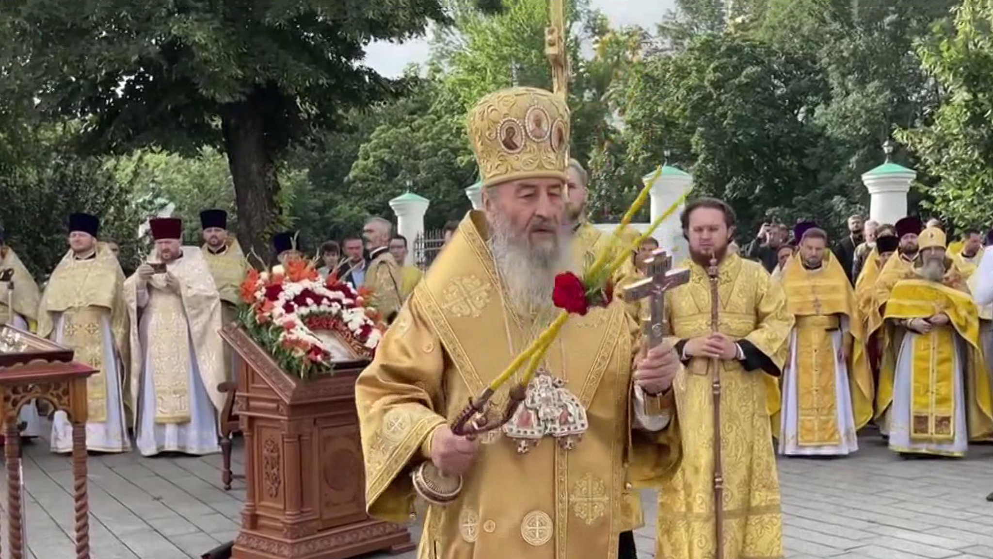 Негде молиться. Большинство украинских храмов захвачено раскольниками