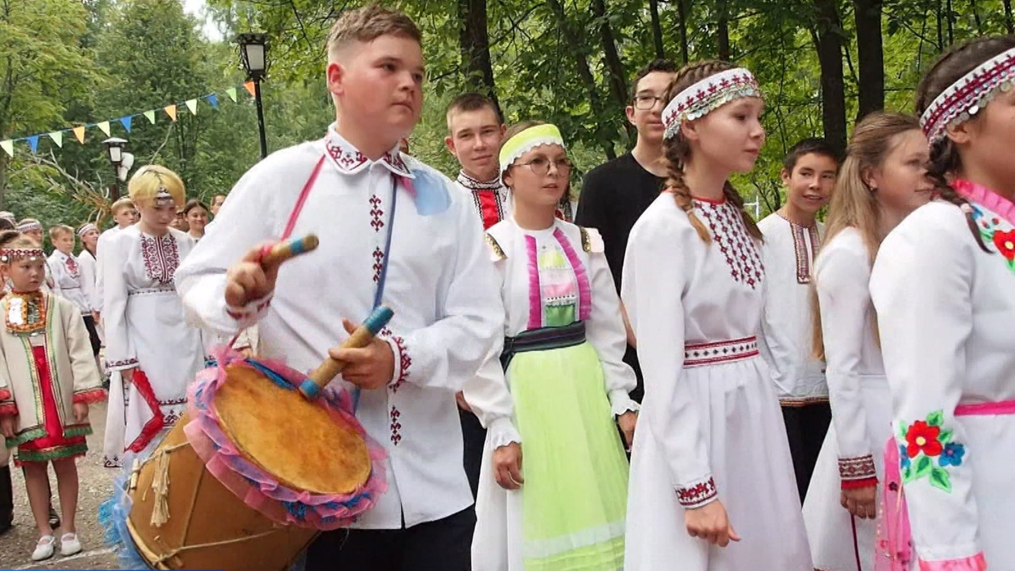 Международный лагерь финно-угорской молодёжи открылся в Йошкар-Оле
