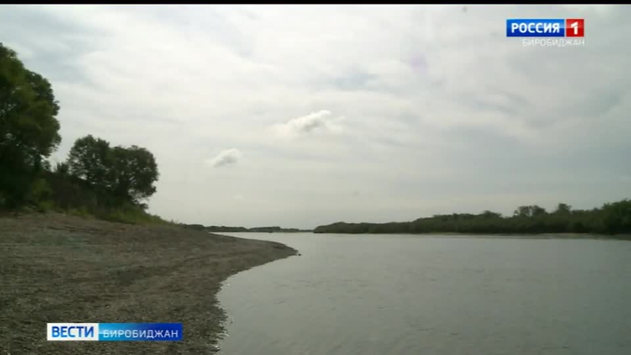 Молодой парень из Дежнево Александр Ветров спас из воды несовершеннолетних  односельчан
