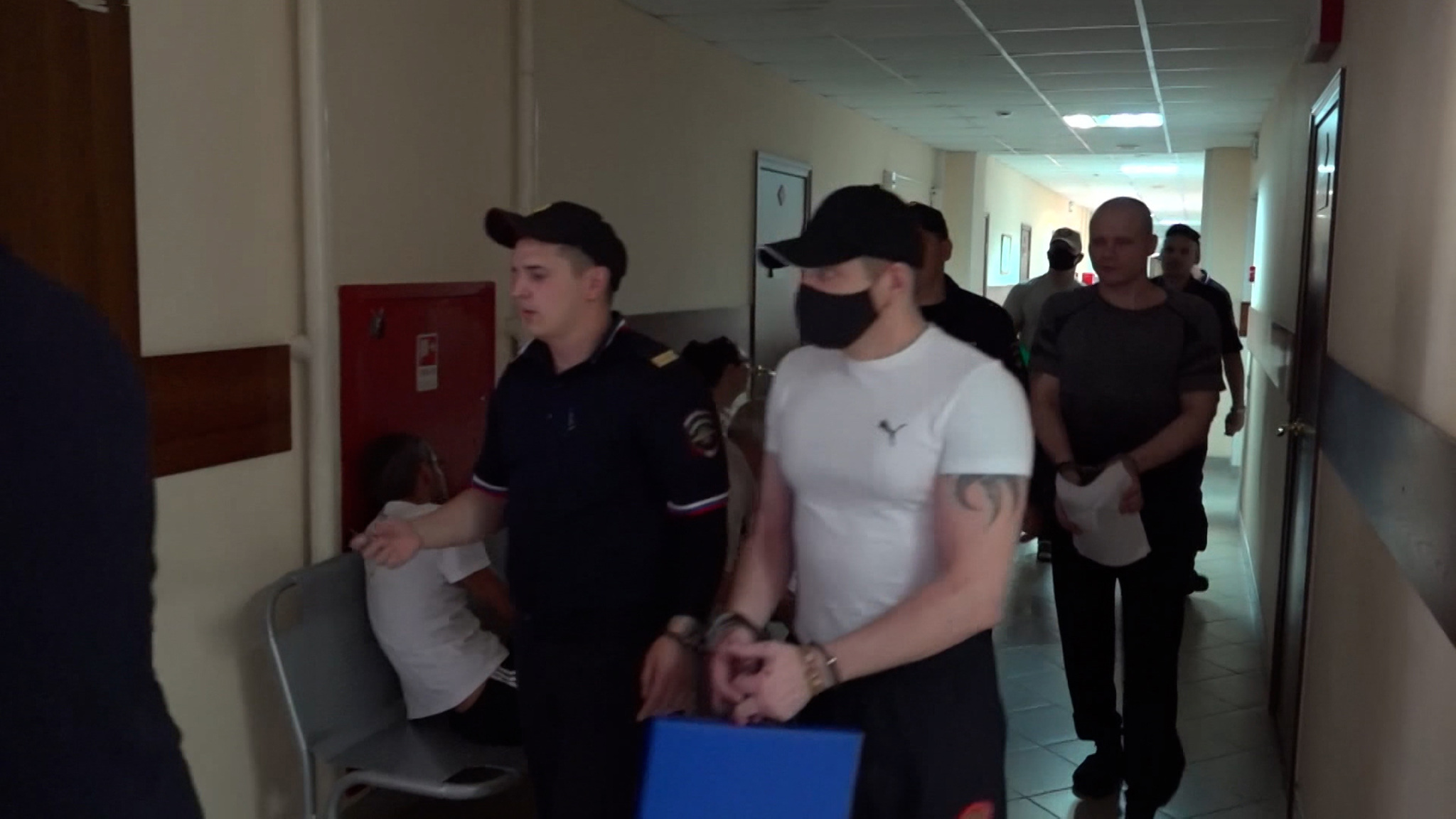В Красноярске судят членов банды "спортиков"