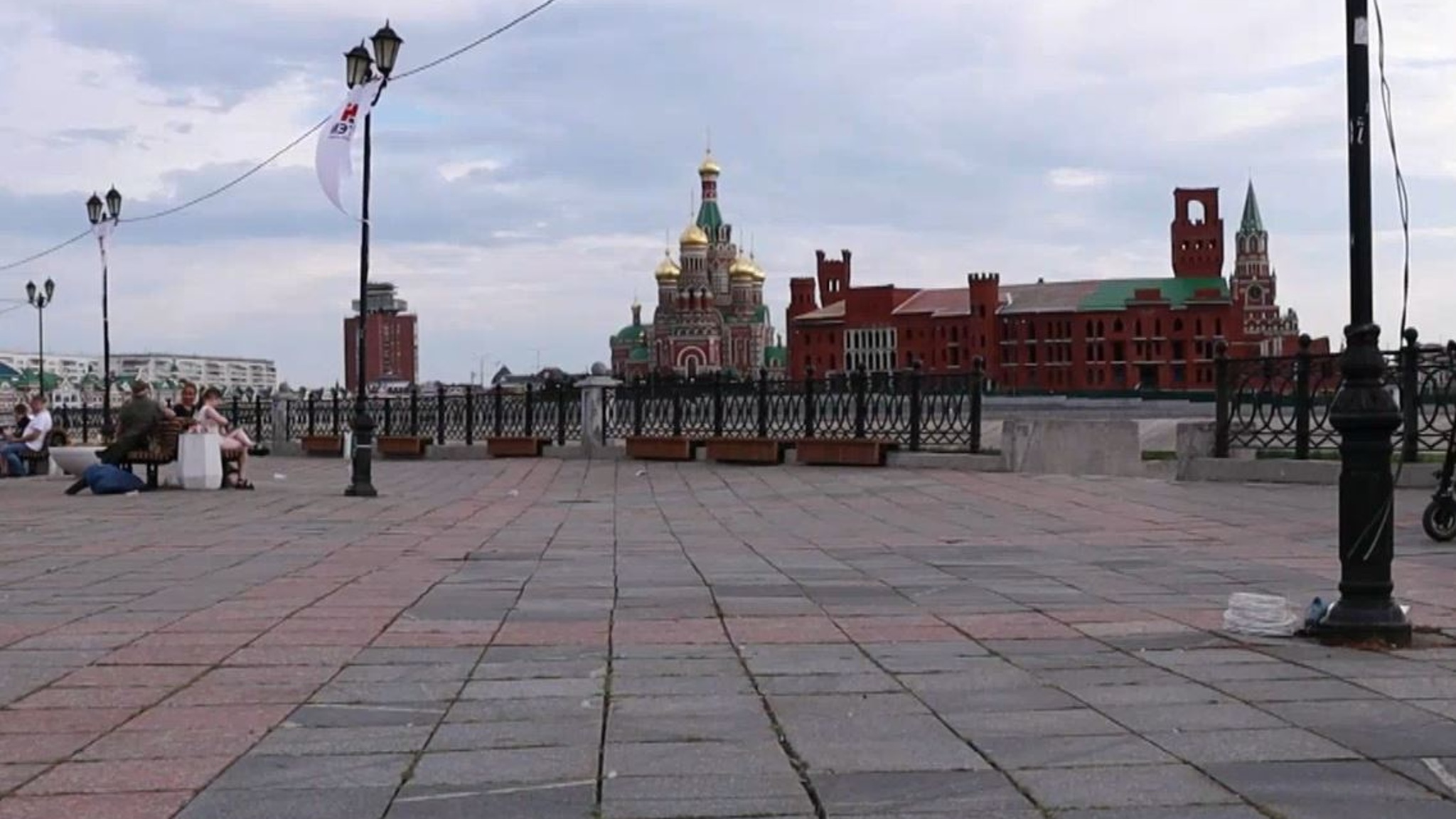 В Йошкар-Оле осело песчаное основание Патриаршей площади