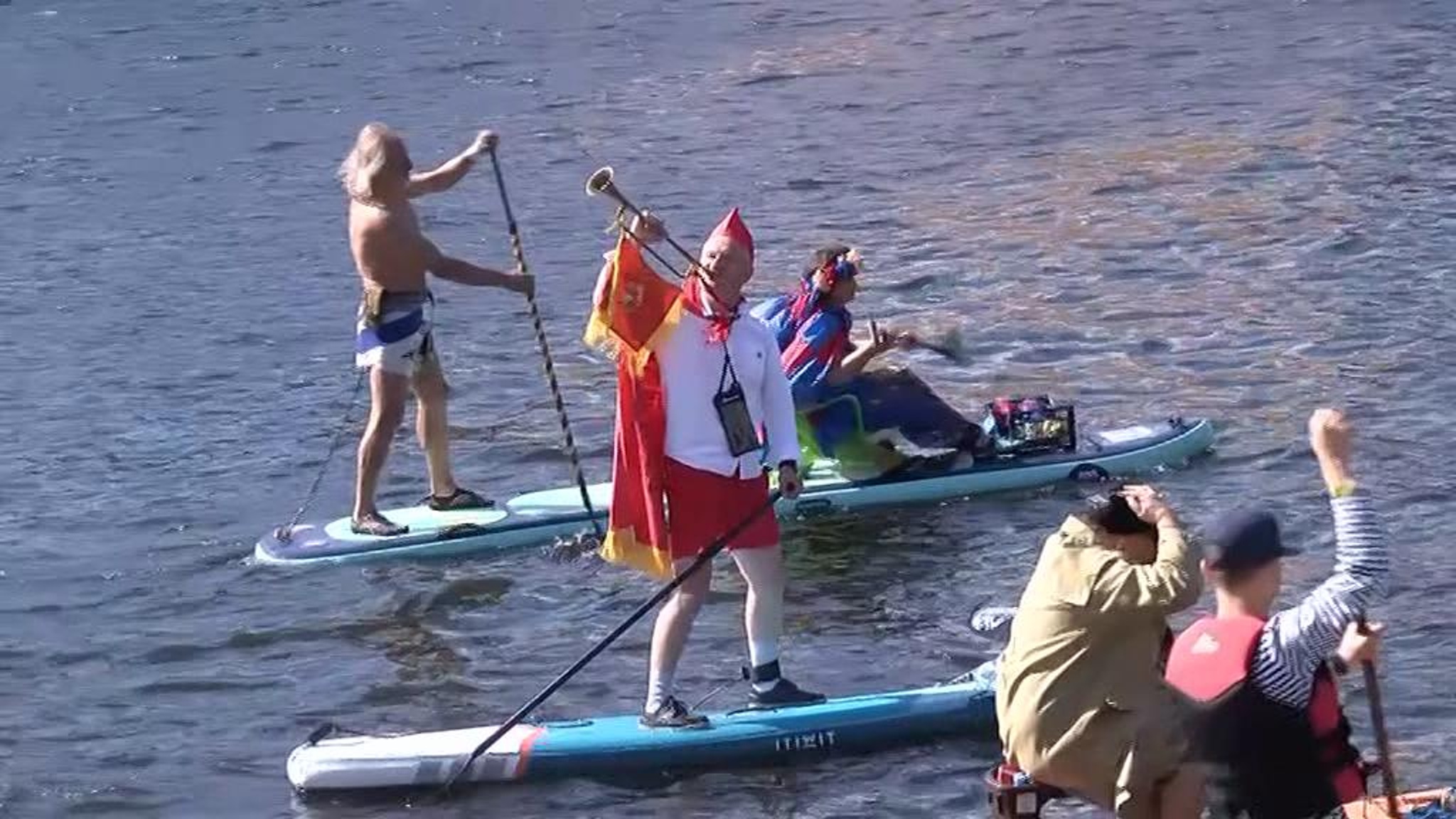 "Фонтанка SUP": сапсерферы ставят рекорды