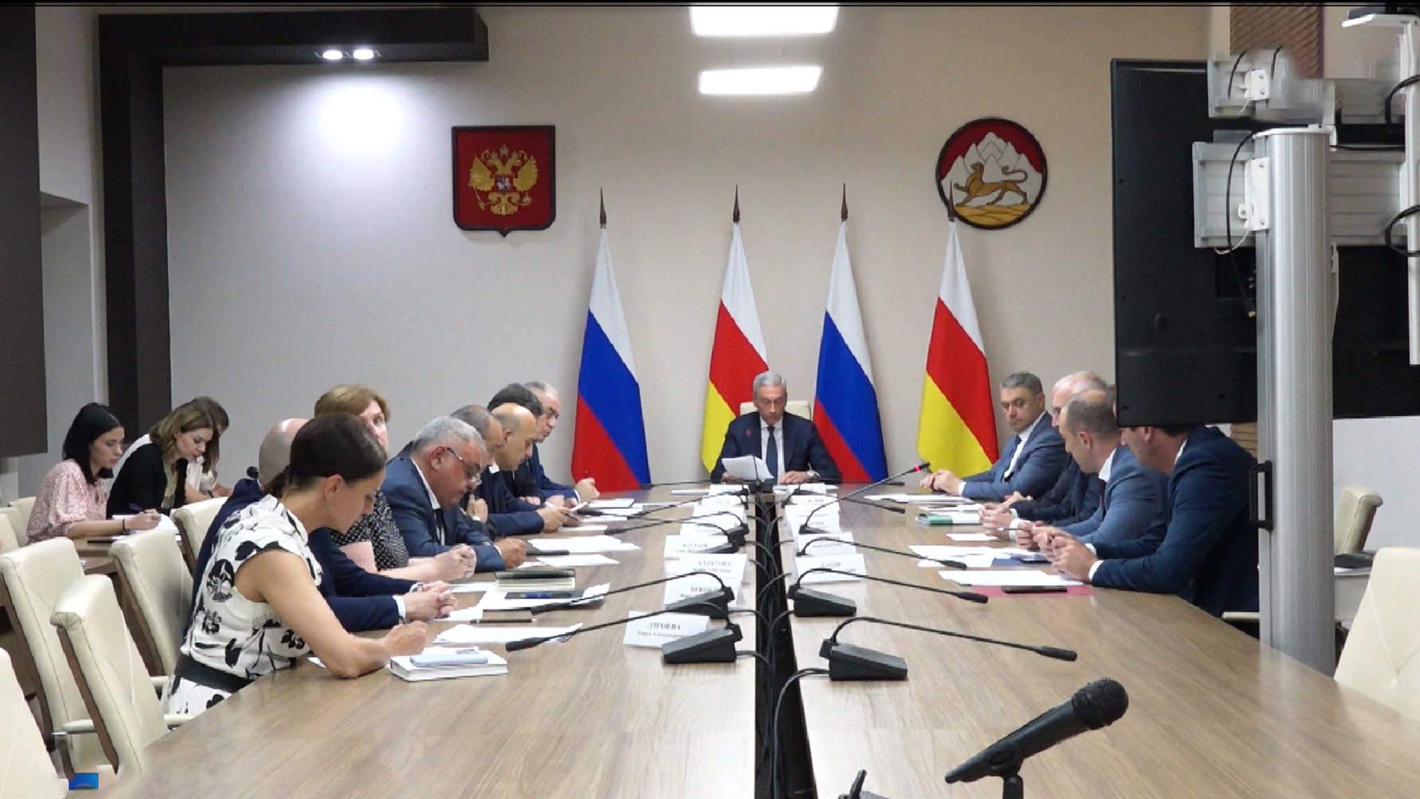 Республикæйы хицауадон къамис скодта хатдзæгтæ æппæтуæрæсеон конкурс "Хуыздæр муниципалон практикæ"-йы регионалон къæпхæнæн