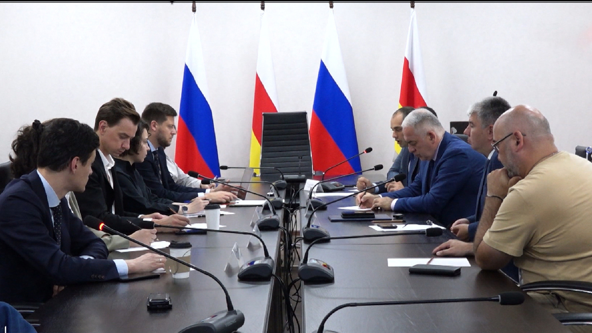Во Владикавказе обсудили вопросы разработки туристического мастер-плана "Большой Кавказ"