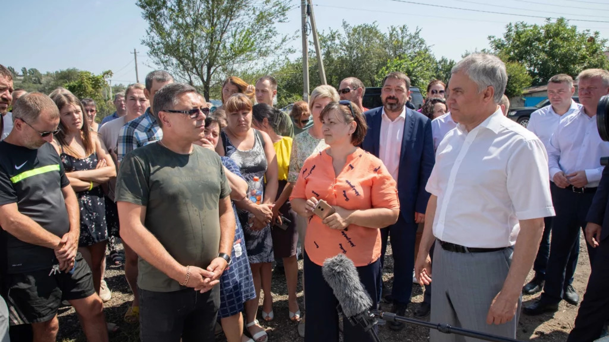Вячеслав Володин встретился с многодетными семьями в Саратовской области