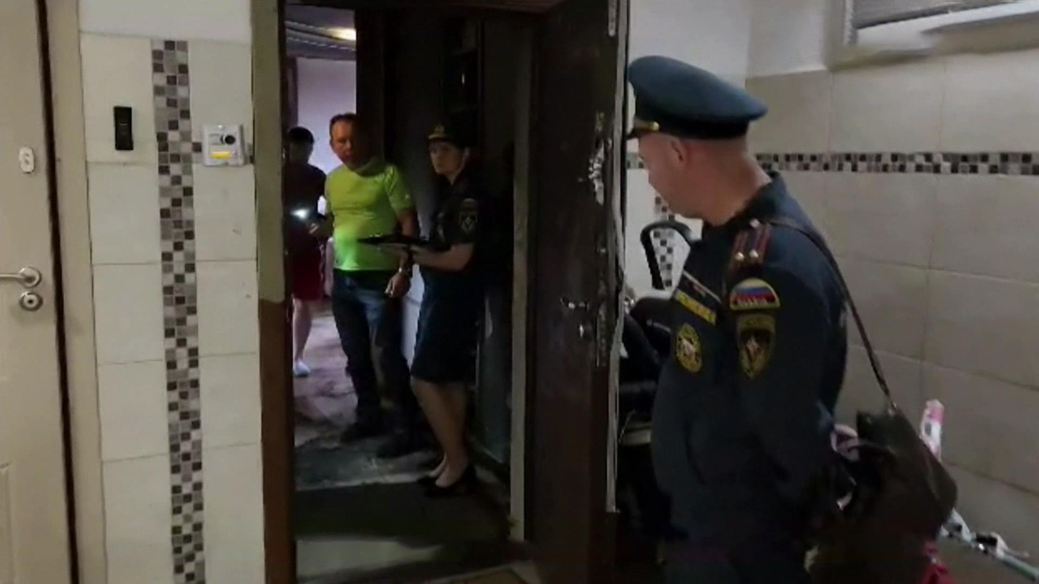 Из-за возгорания электросамоката в квартире пострадали дети