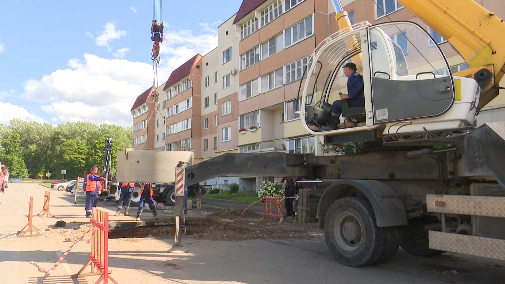 Новую школу на улице Киселёва подключают к водоснабжению