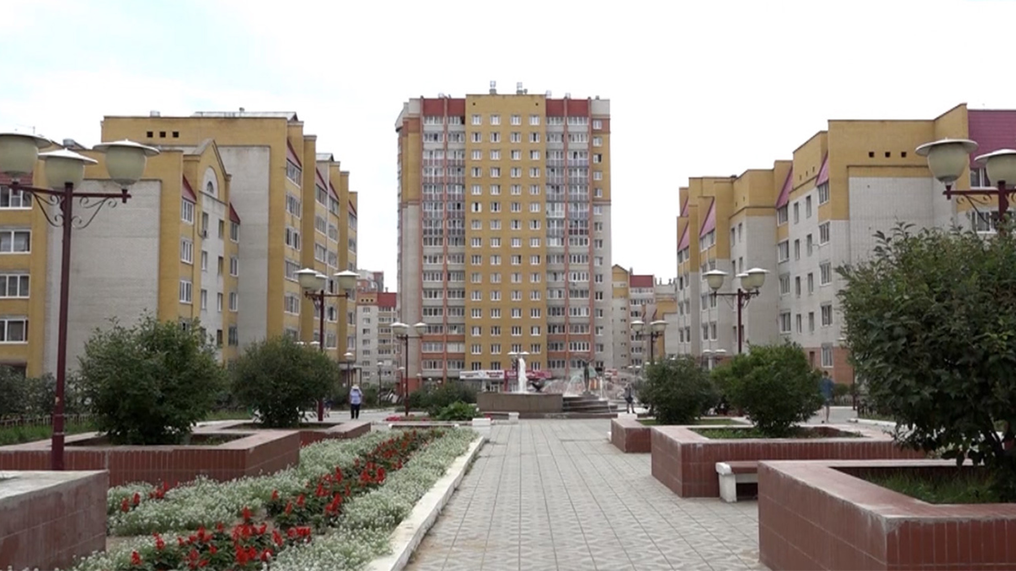 Стройка длиной больше полувека: коллектив компании "РУС" встречает свой профессиональный праздник