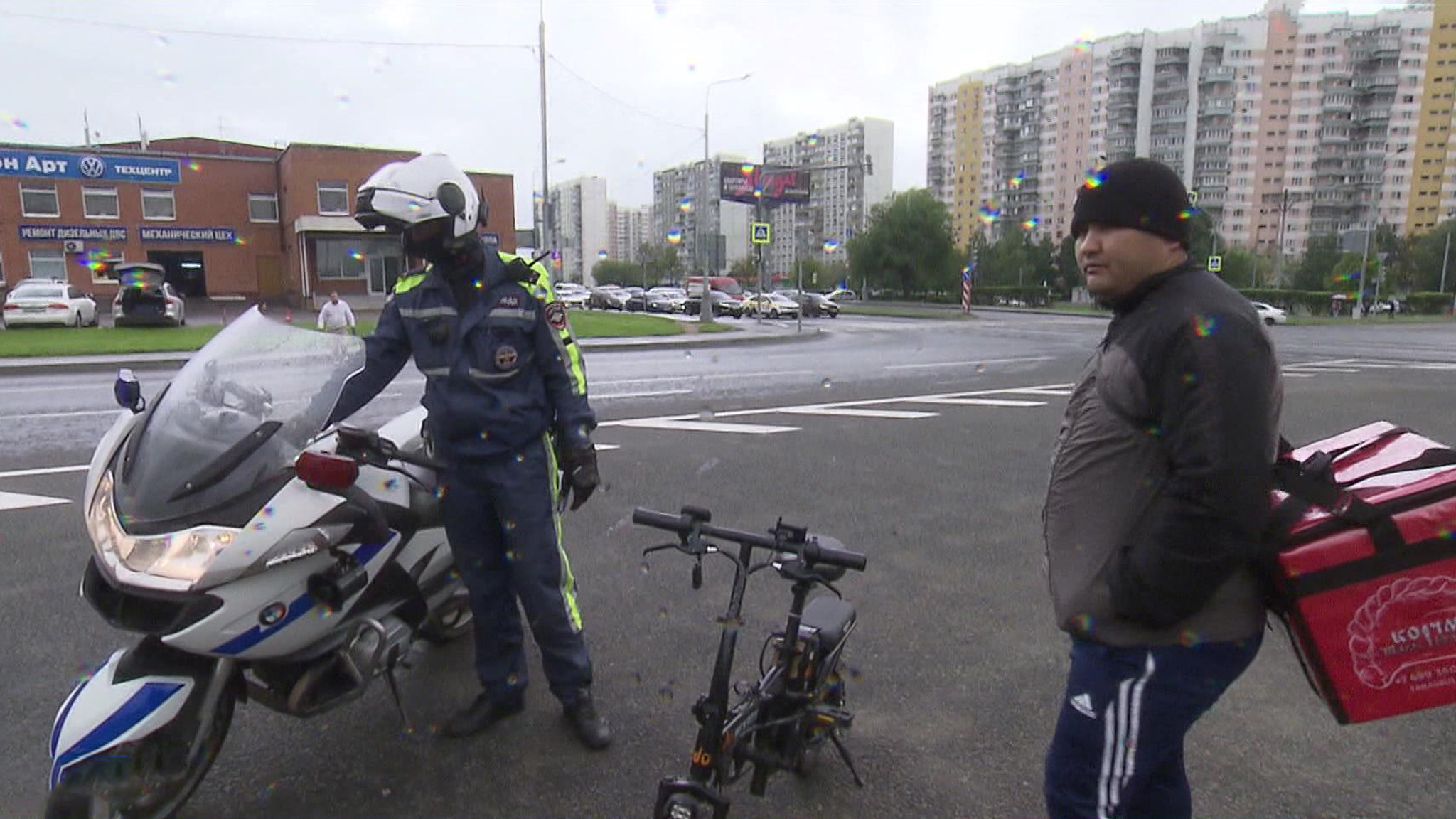 В Москве проходят рейды по профилактике нарушений ПДД водителями СИМ