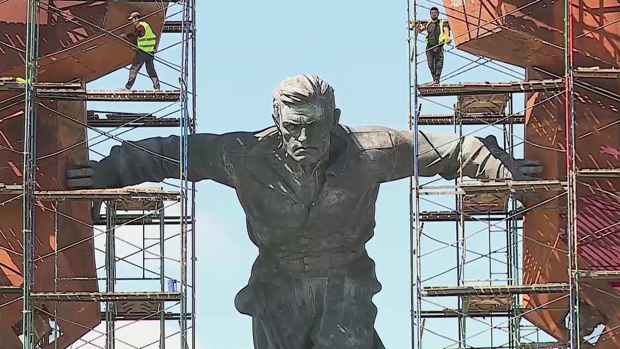 Завершается строительство первой части мемориала "Курская битва"