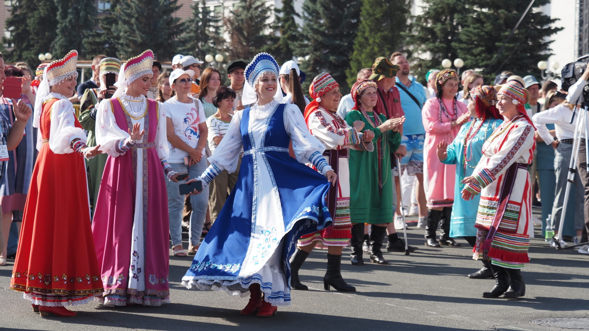 VI межрегиональный фестиваль культур "Мы вместе" продлится до 31 декабря