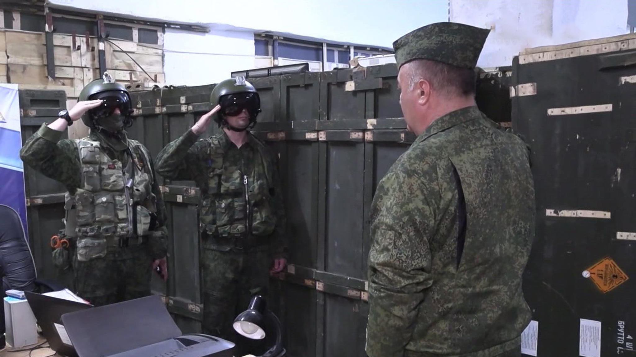 Сводки с фронтов: работа боевых летчиков и артиллерии