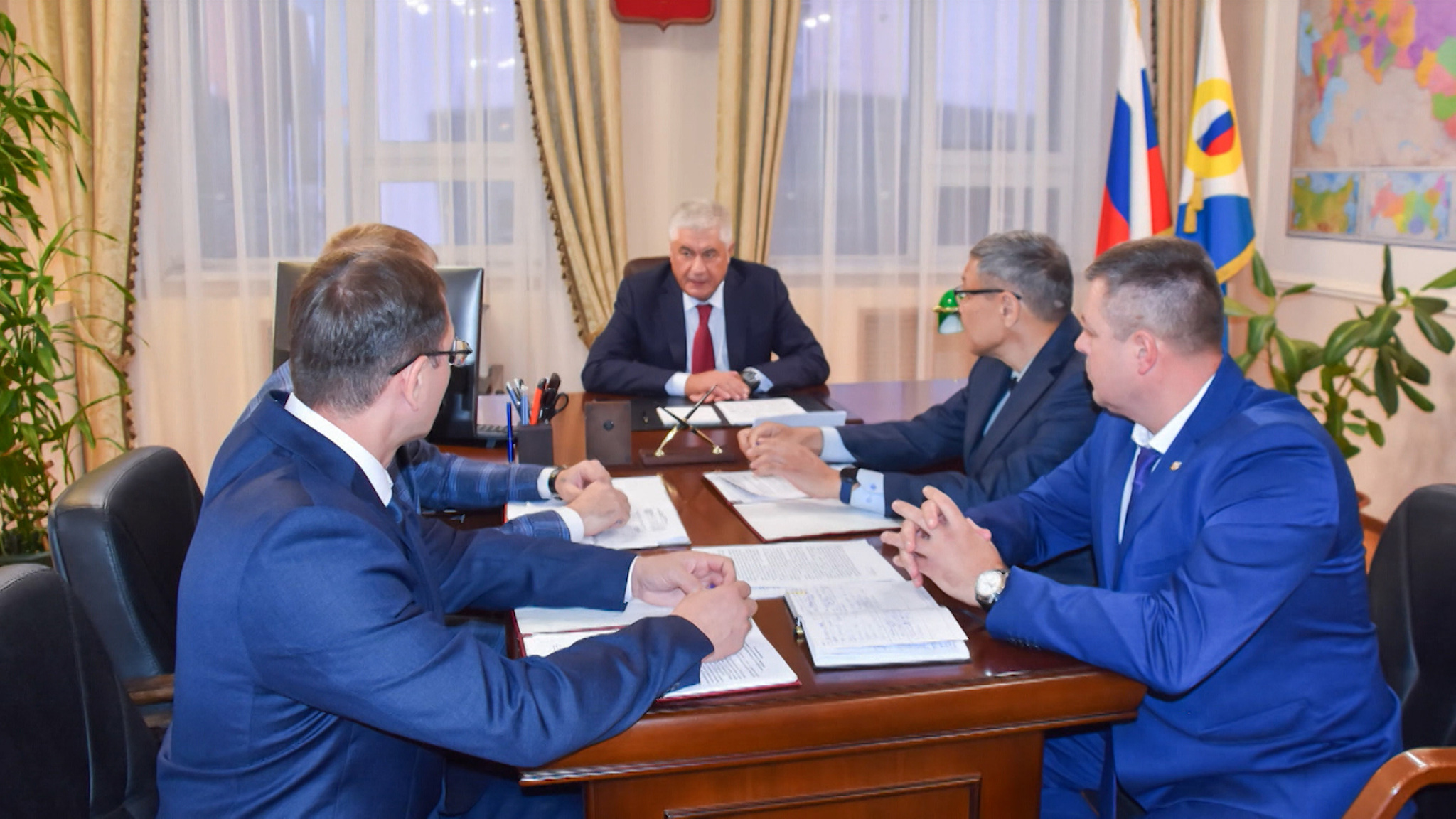 Колокольцев провел совещание на Чукотке