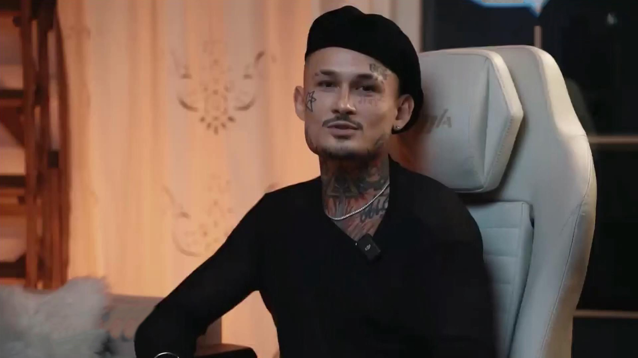 Смерть при жизни: "уродливая радость" эмигрантов