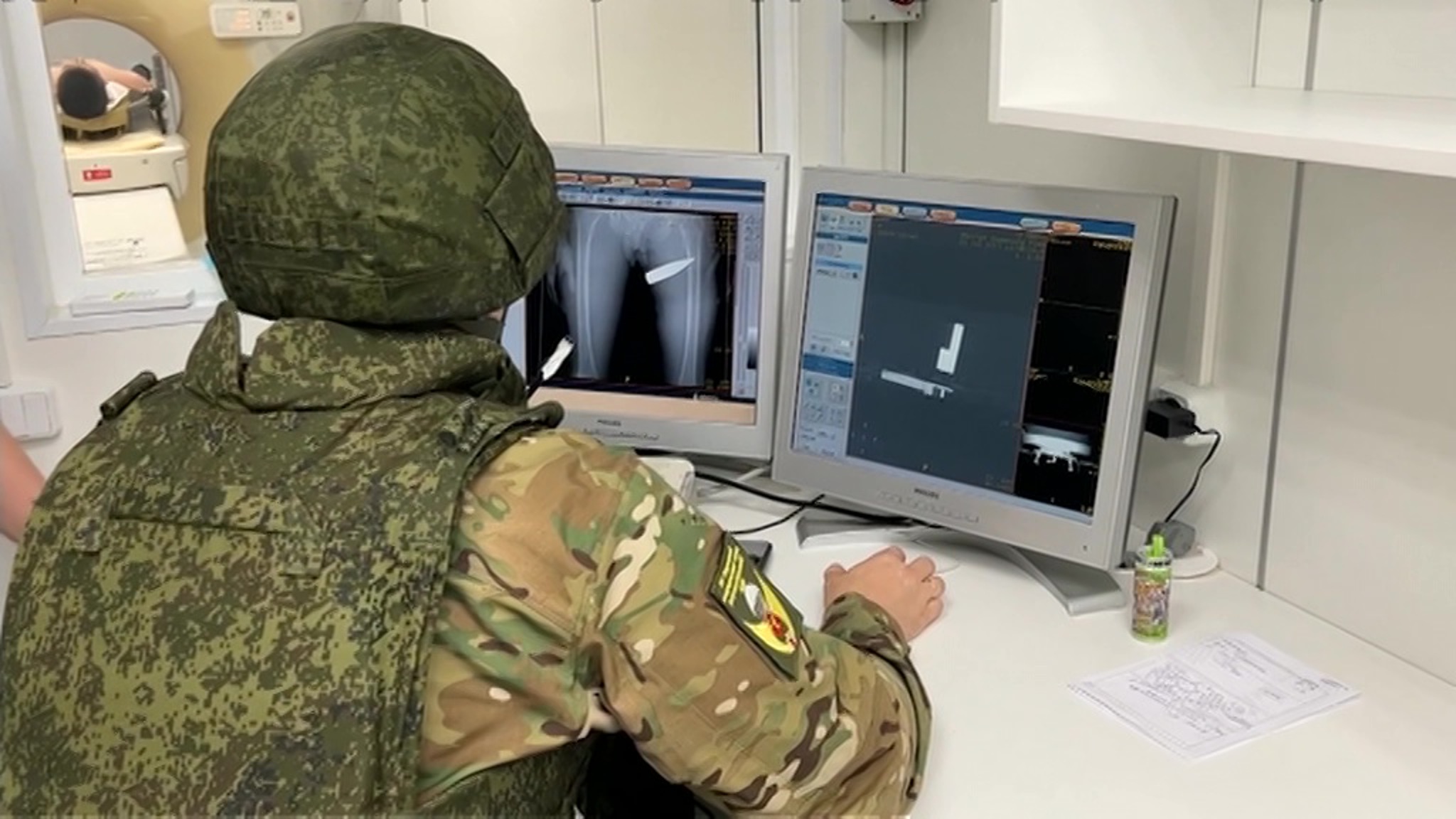 Военные медики отмечают профессиональный праздник