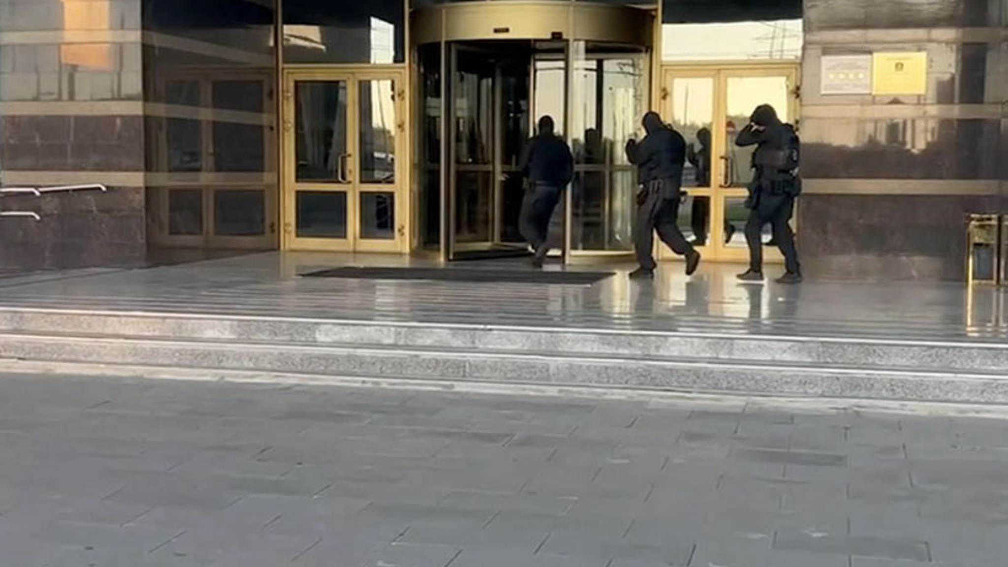 Полиция накрыла банду псевдоброкеров