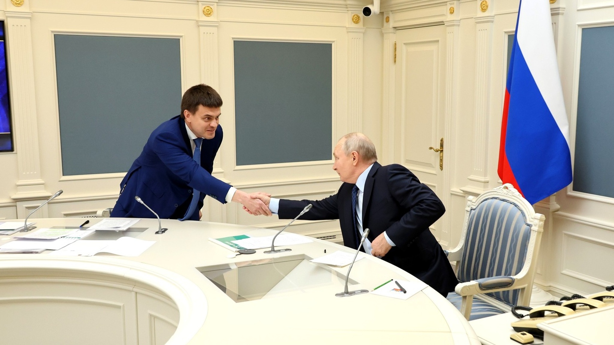 Берега Енисея стали ближе