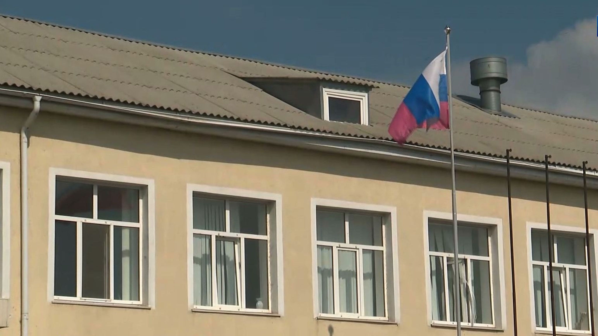 В Ростовской области подросток пришел в школу с ножом и ранил 4-х человек