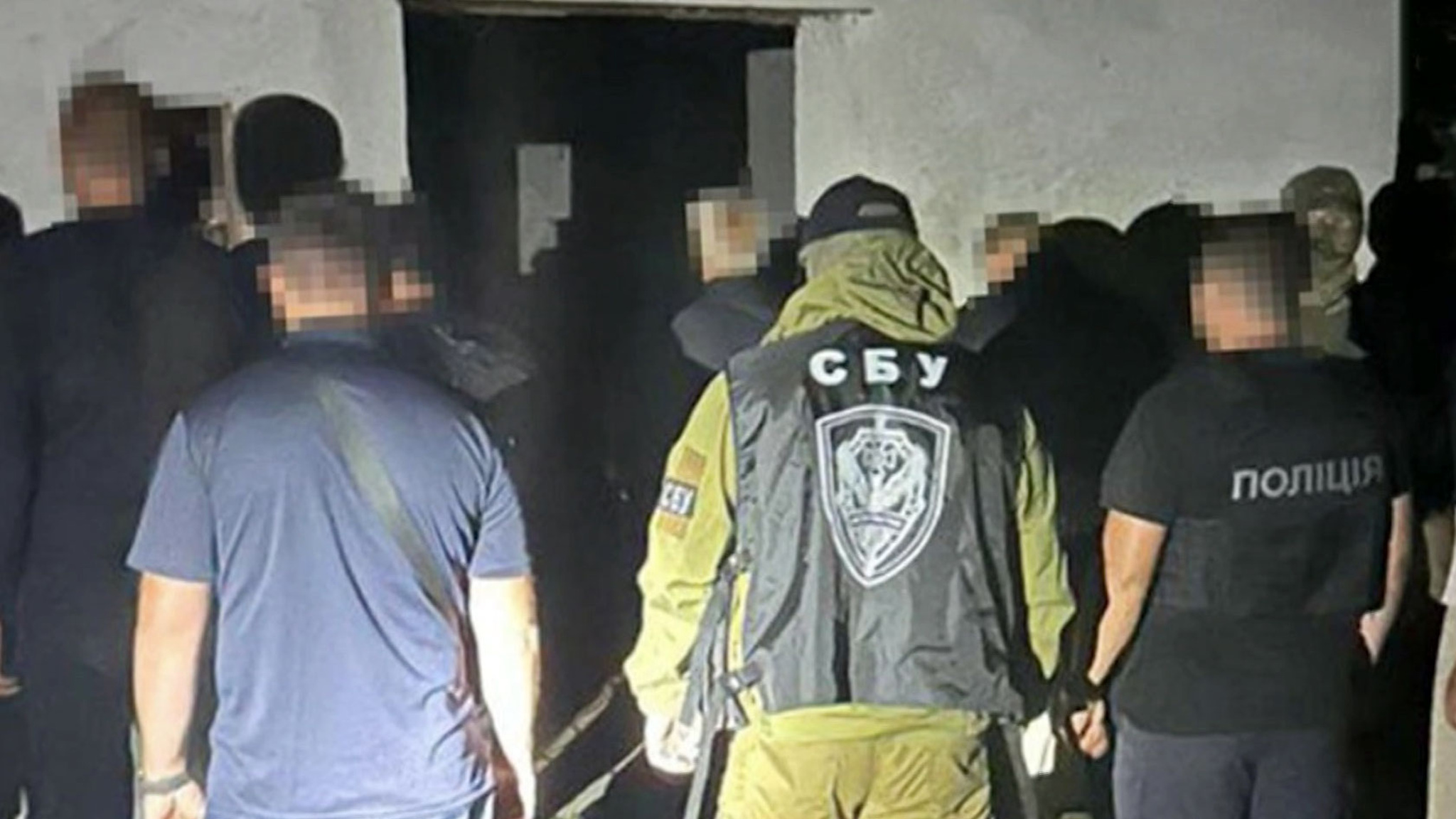 Европа заставляет украинских беженцев вернуться, чтобы воевать