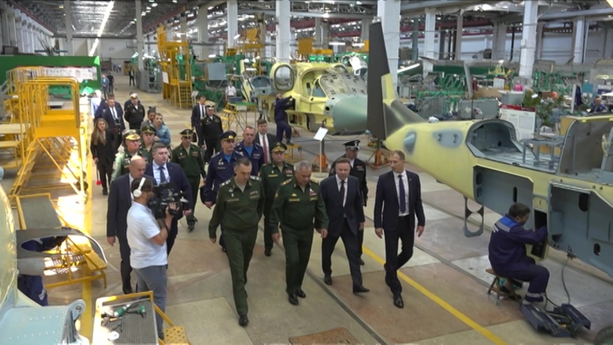 Шойгу побывал на "Звезде" и "Прогрессе"