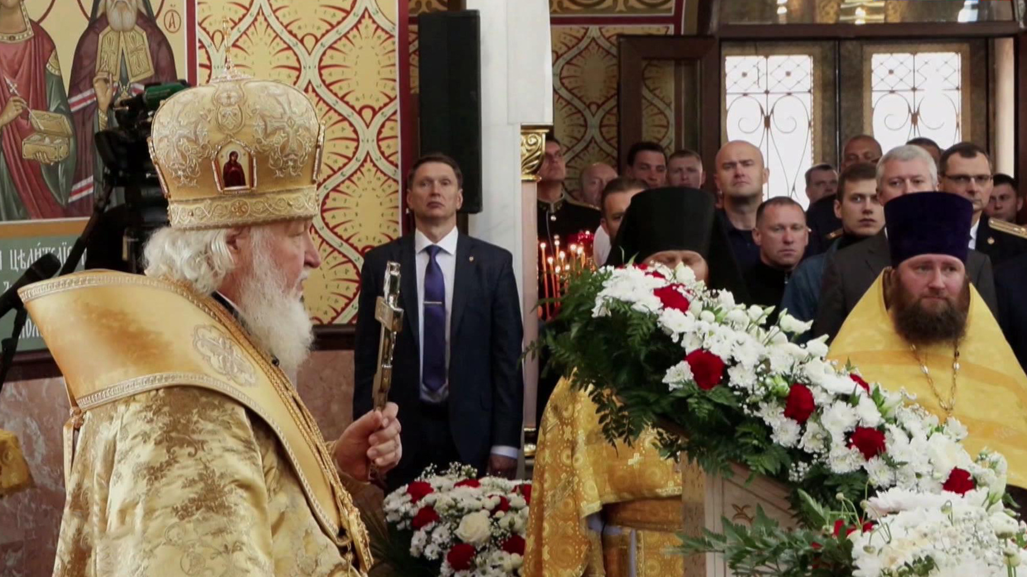 Патриарх освятил храм и обратился к народу