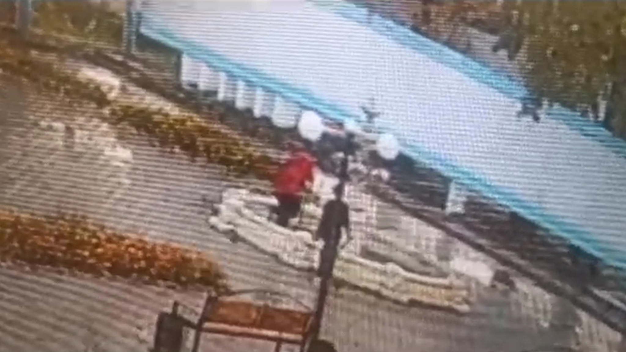 Новый фонтан разломали малолетние вандалы в Новобурейском
