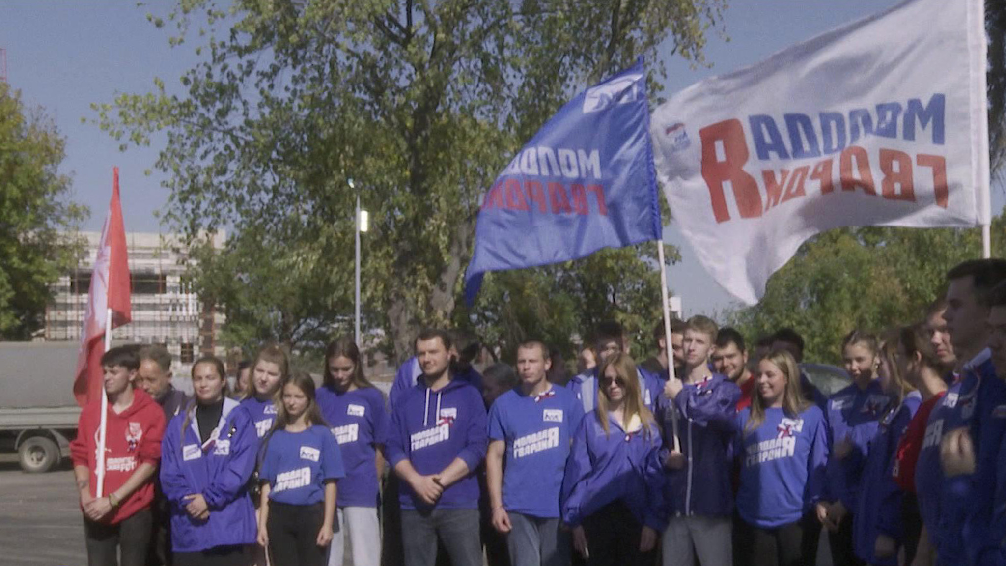 Донбасс возрождают всей страной