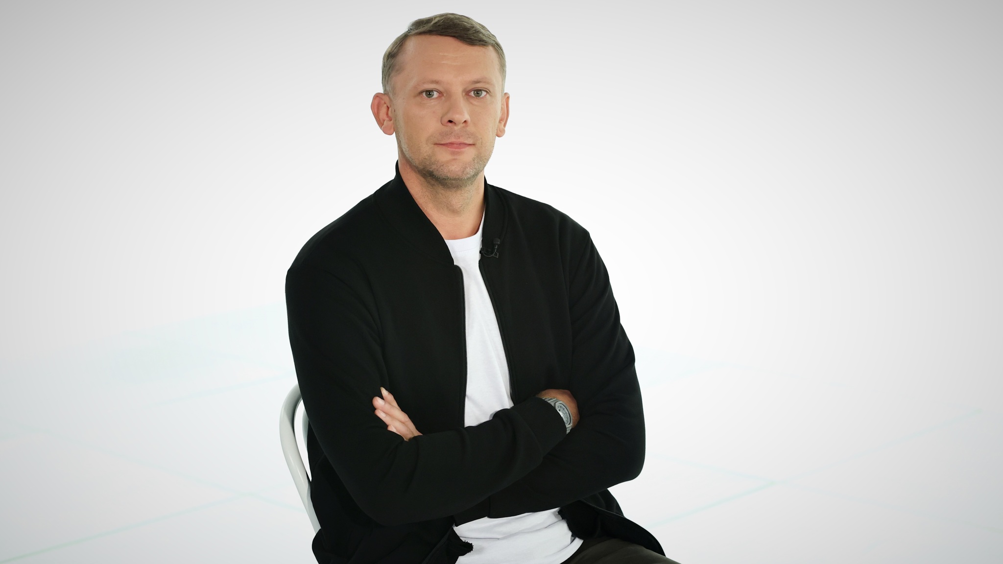 В новом выпуске "Белой студии" – Дмитрий Давыдов