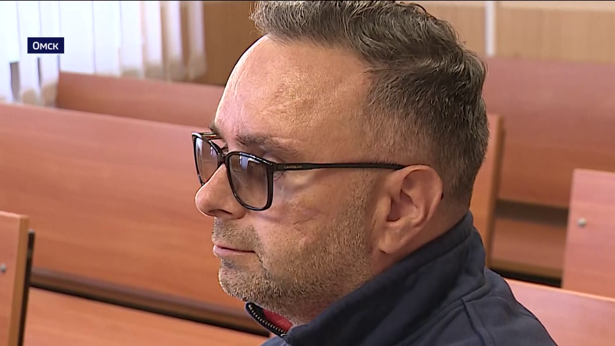 В Омске судят полицейского, по вине которого в ДТП погибли три человека