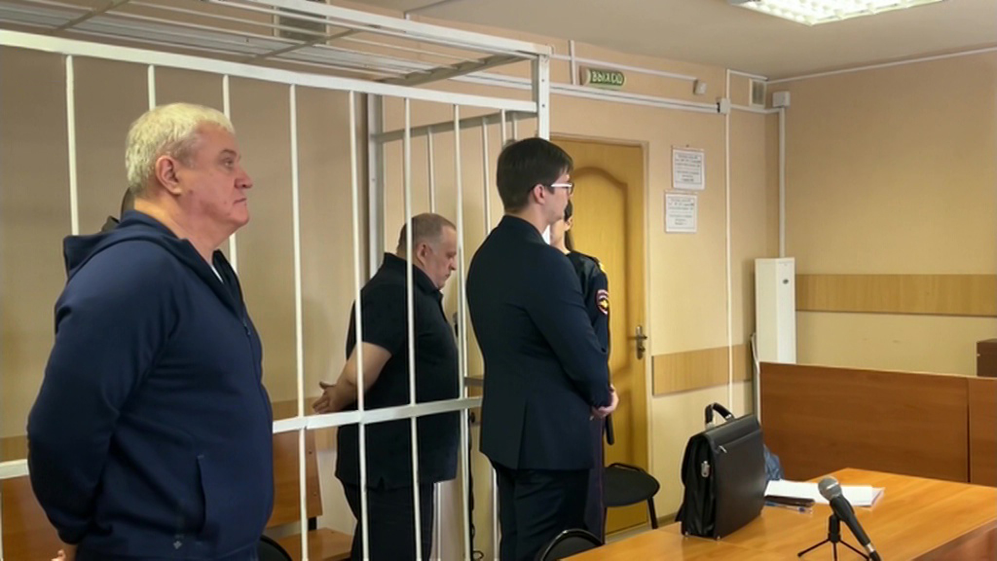Подробности криминальной сделки главного омского налоговика