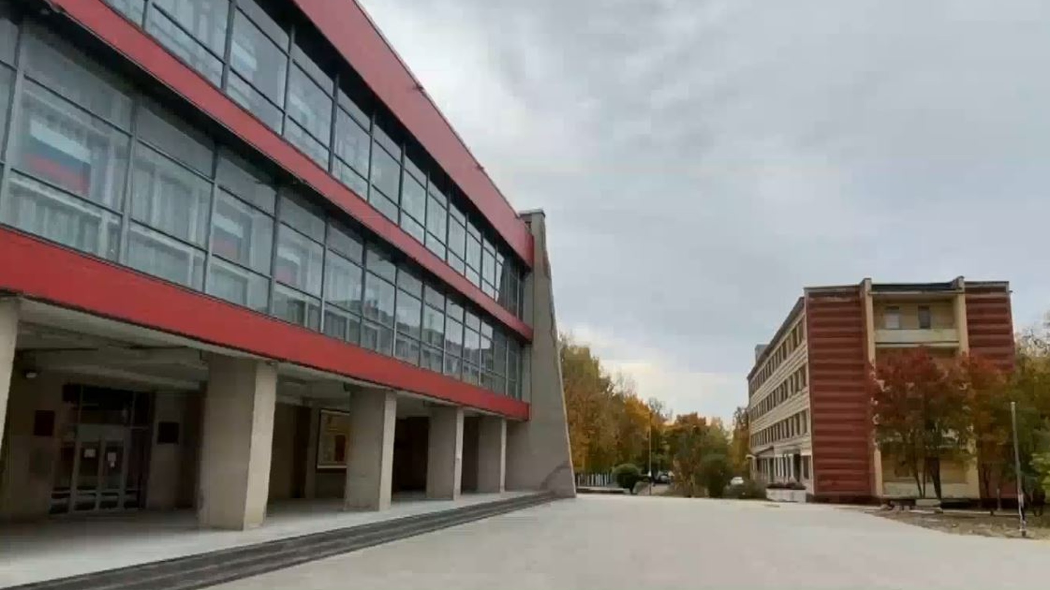 Обустройство сквера перед ДКРА в Йошкар-Оле идёт с нарушением сроков