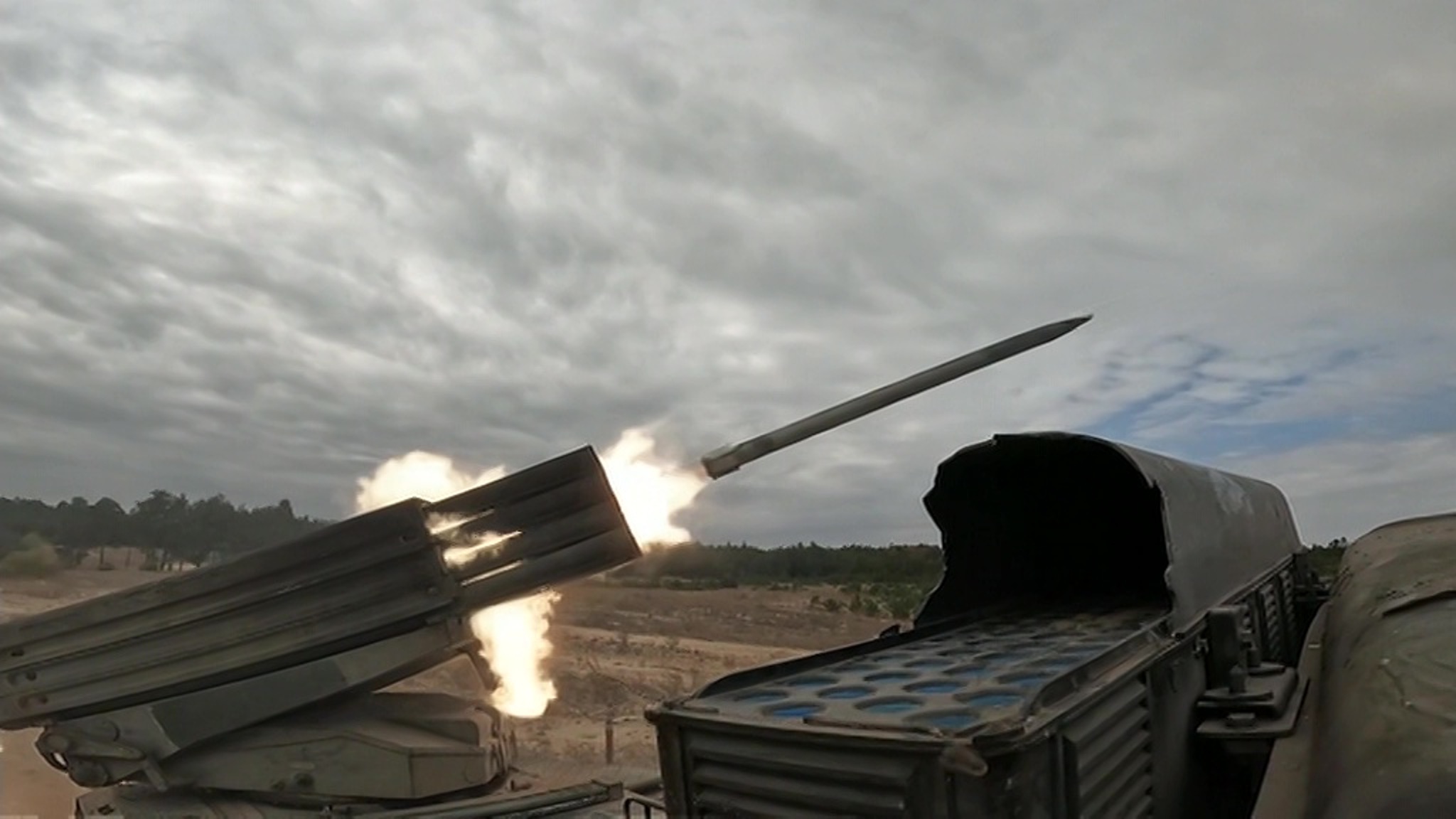 "Грады" наносят удары по боевикам ВСУ