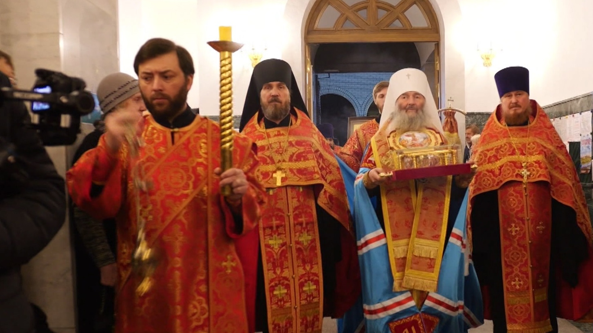 Молебен о Победе: в Йошкар-Олу прибыли мощи святого великомученика Георгия Победоносца