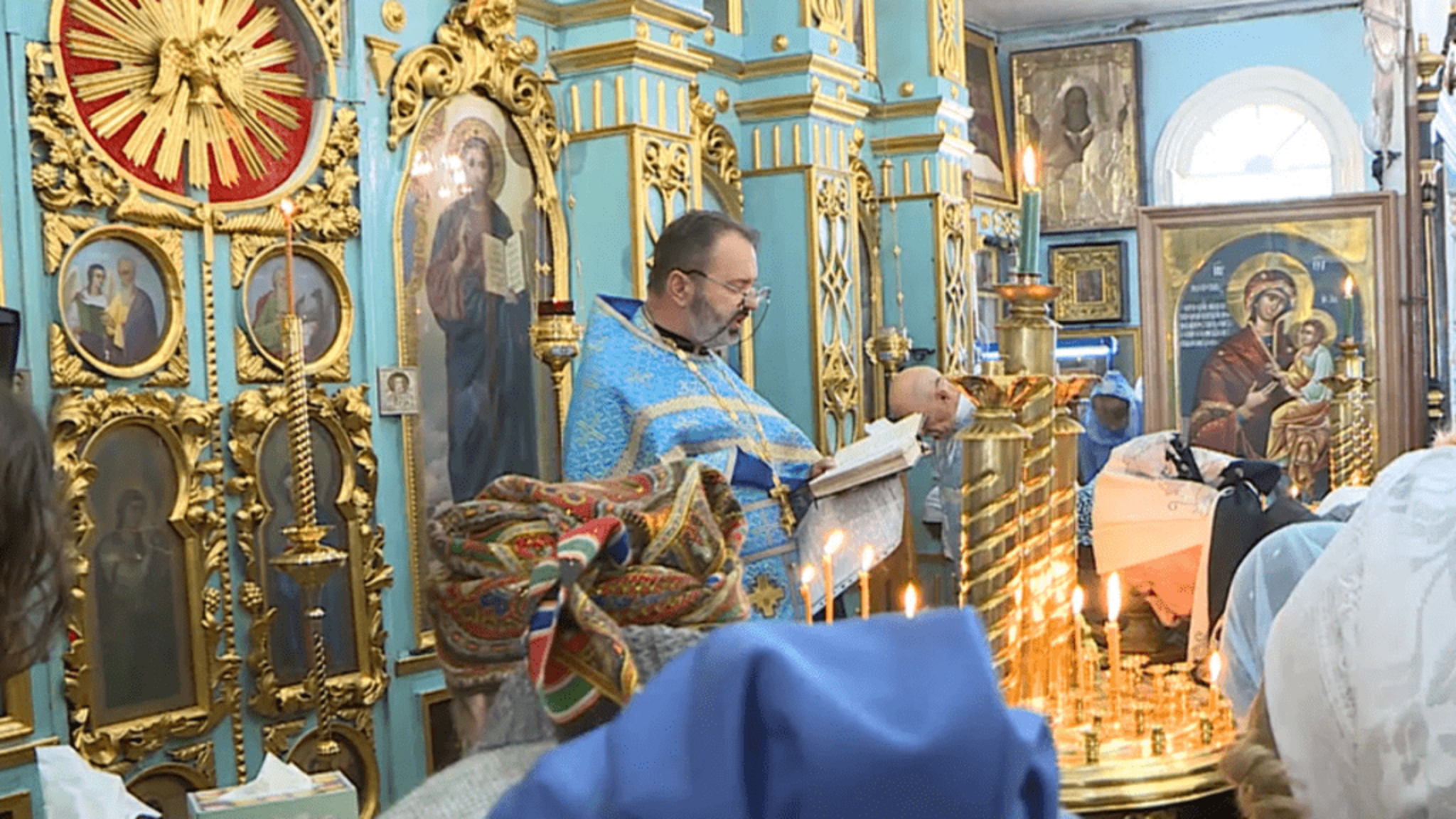 В Покровской церкви Черкесска отметили престольный праздник и 180-летие самого храма
