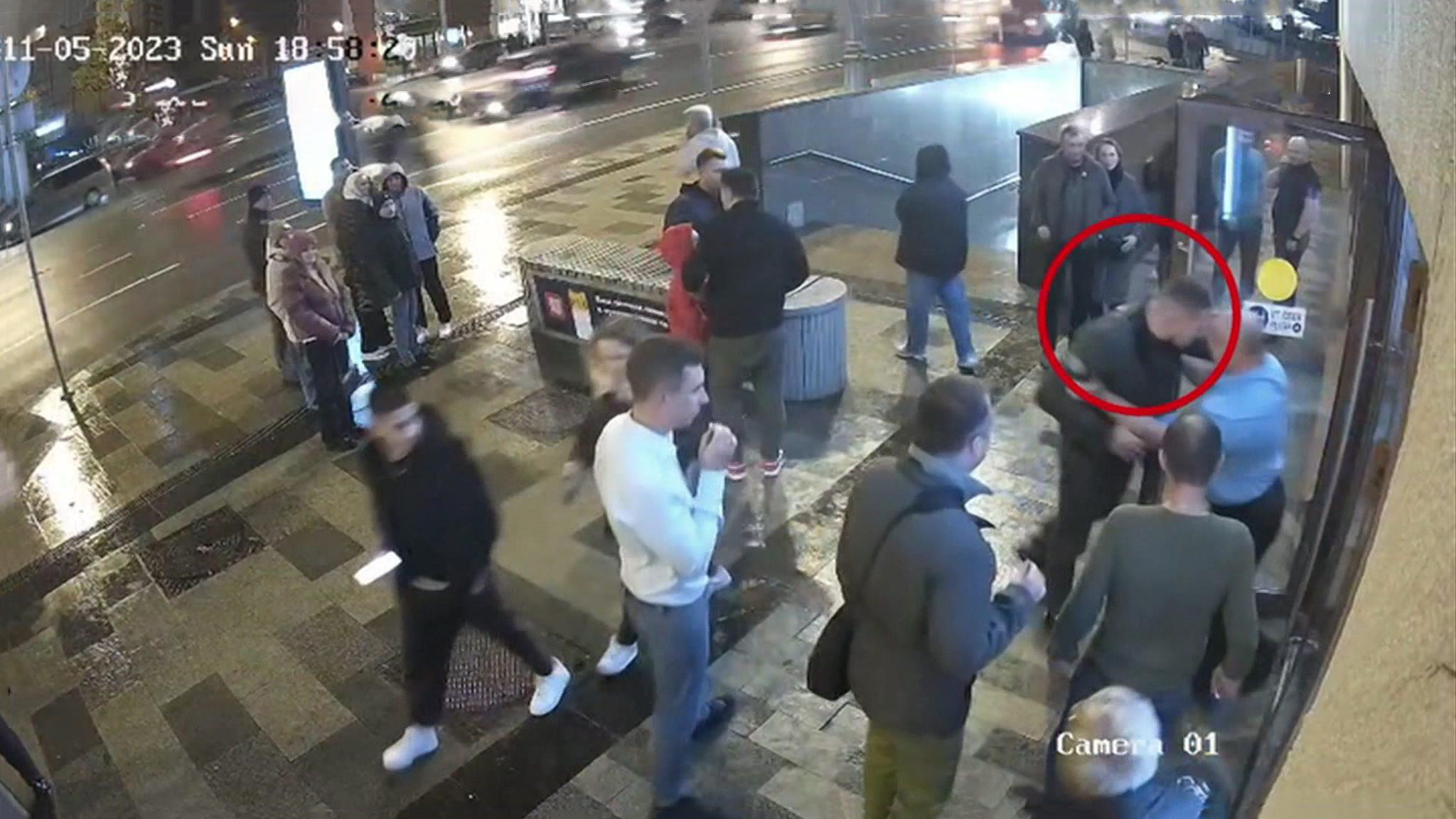 Исчерпав боксерские приемы, чемпион Европы достал пистолет