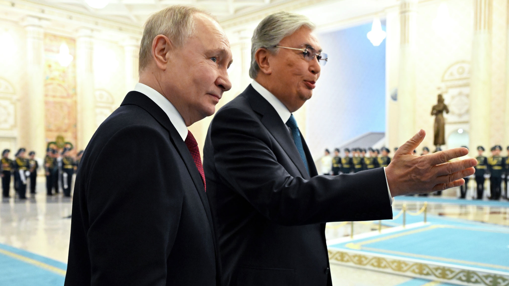 Ни одна деталь приезда президента не ускользнула от дронов