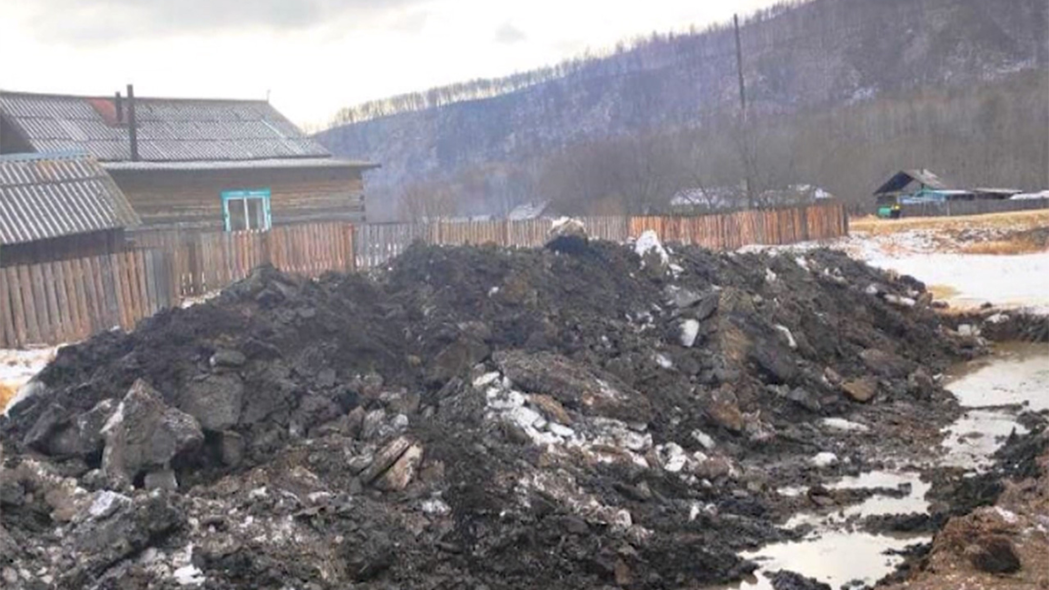 Грунтовые воды вышли на поверхность в селе Кудея Сретенского района
