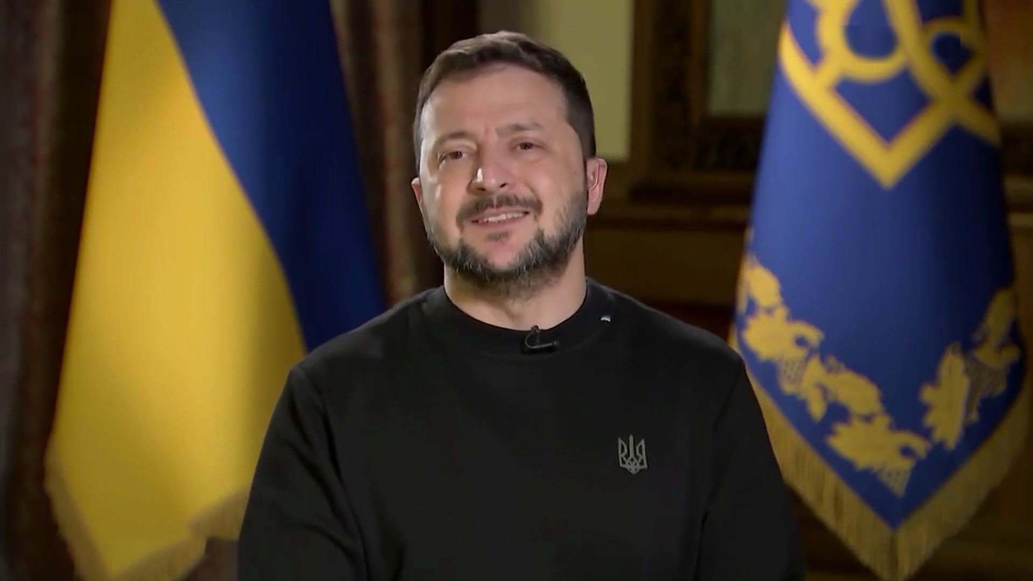 Зеленский хочет сидеть в своем кресле вечно