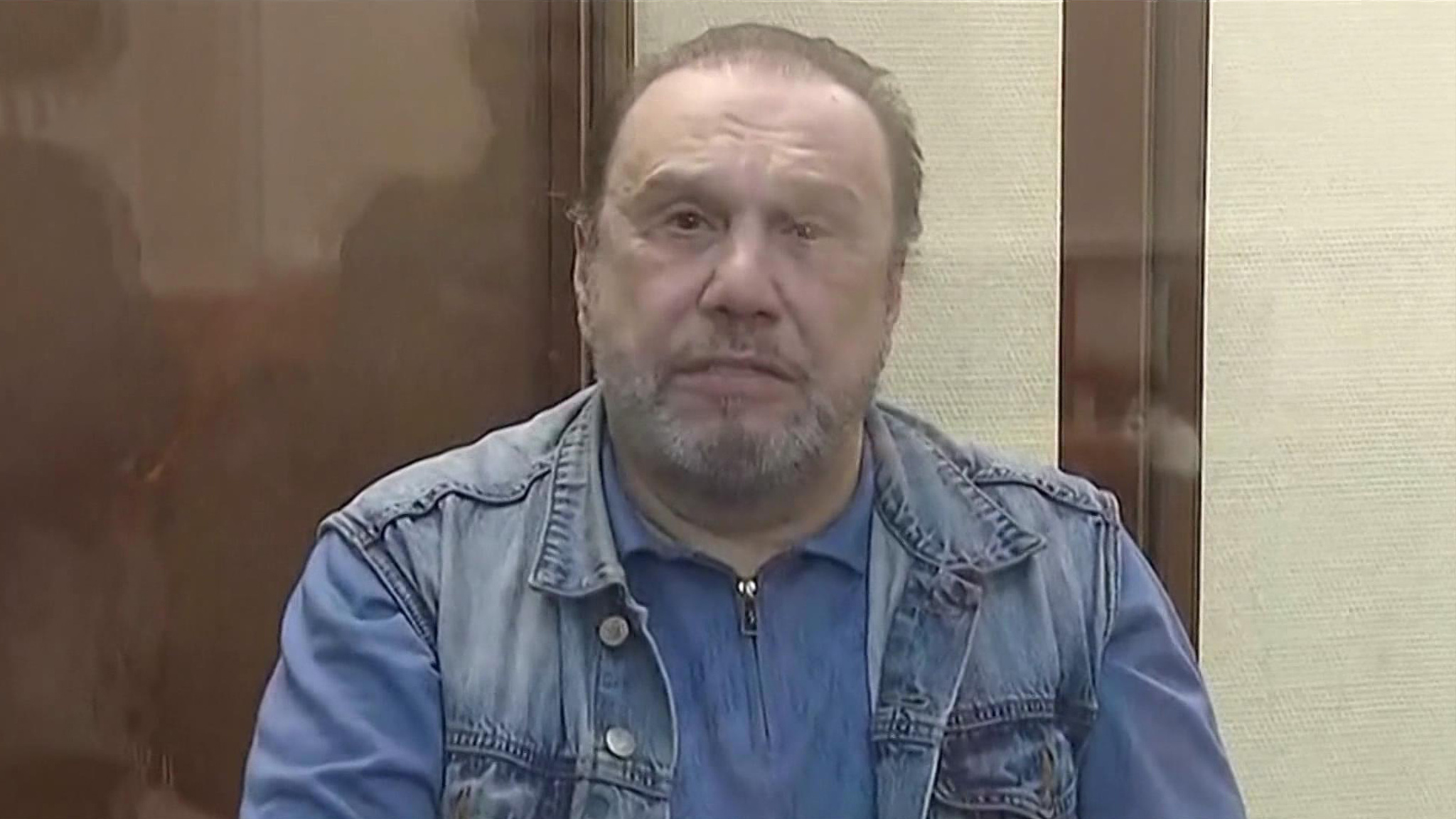 На одни грабли: Виктор Батурин вторично осужден за мошенничество