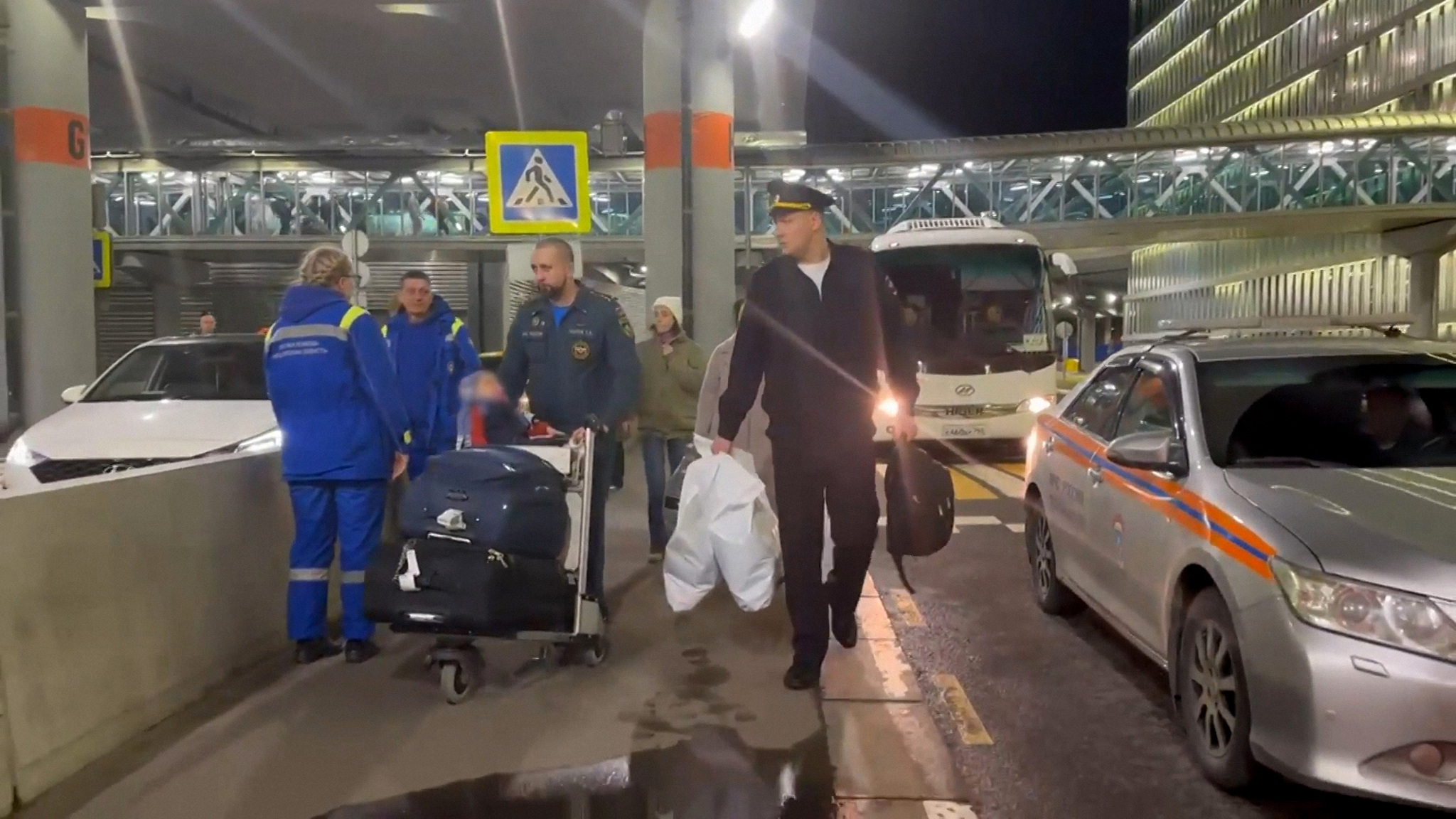 В Москву начали прибывать эвакуированные из зоны ближневосточного конфликта