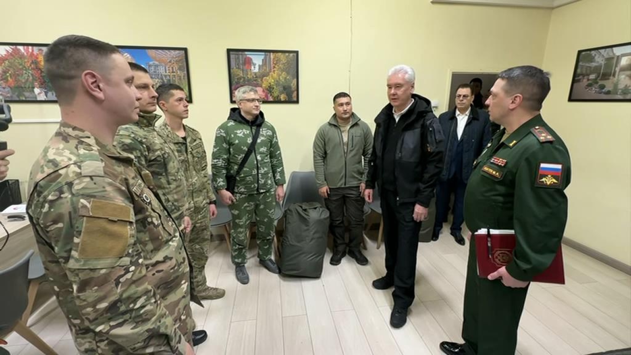 В Москве досрочно завершен набор контрактников