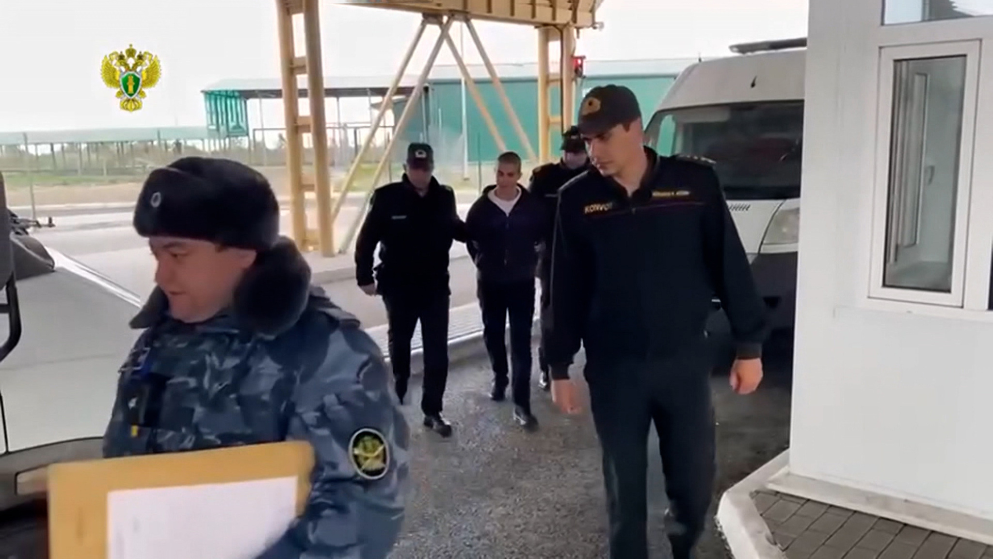 Азербайджан экстрадировал вероятного организатора нападений в Петербурге