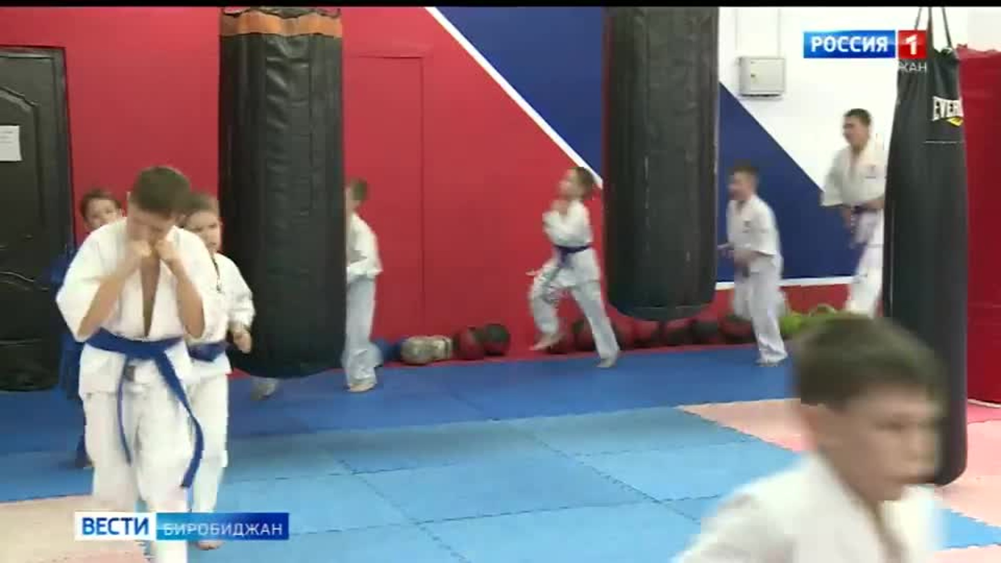 К чемпионату России по кудо активно готовятся бойцы из автономии