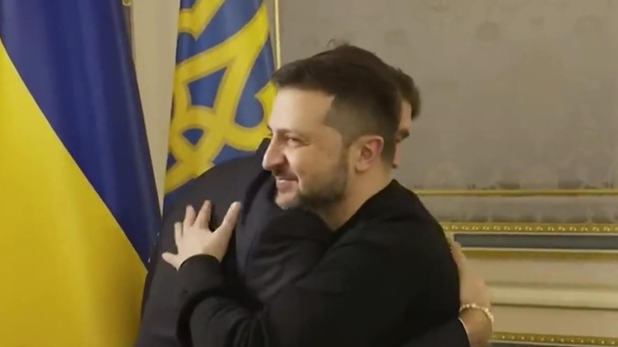 Запад пытается поумерить аппетиты Зеленского