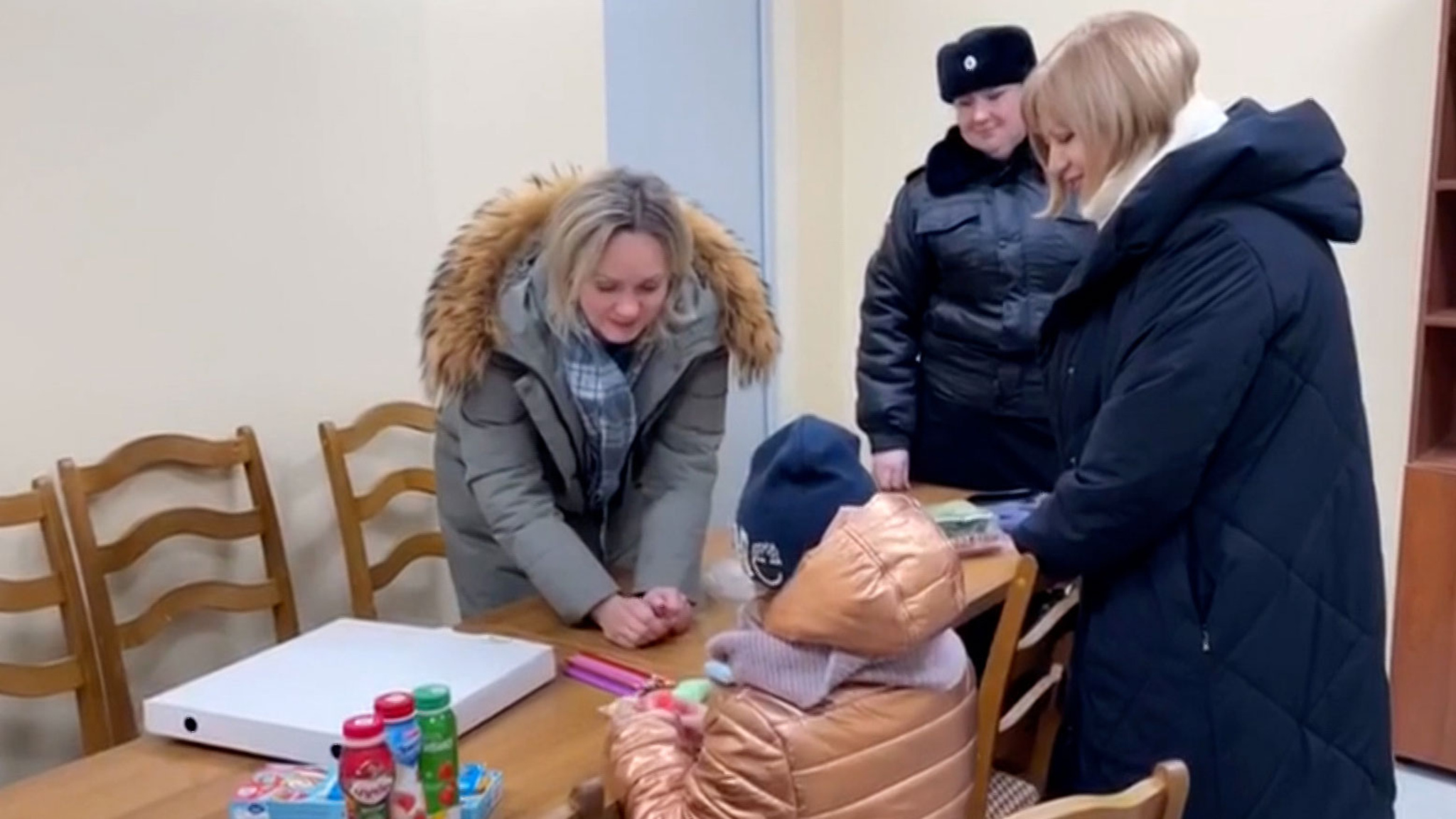 Похитители били и толкали 8-летнюю Злату