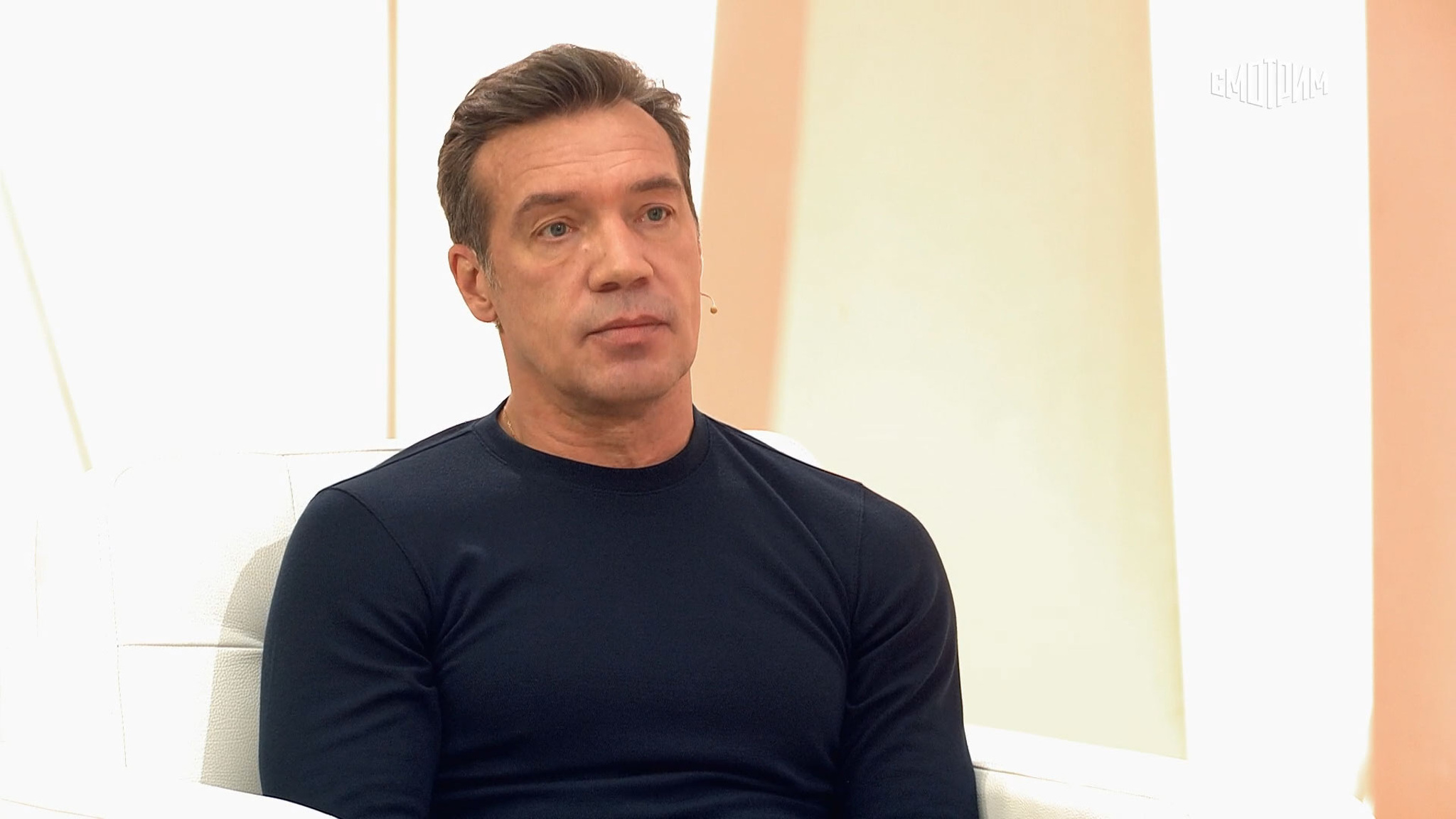 "Сохраняй достоинство!": Олег Чернов призвал уехавших быть последовательными