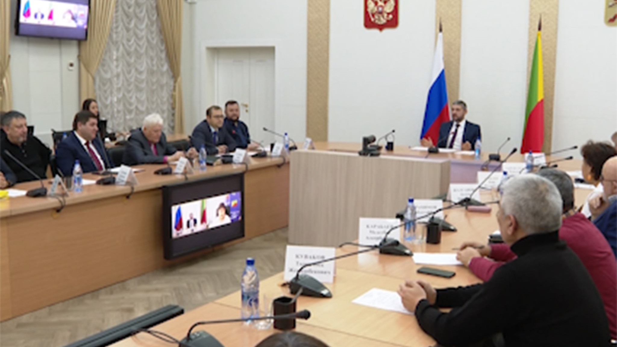 Александр Осипов провел встречу с руководителями национальных объединений Забайкалья