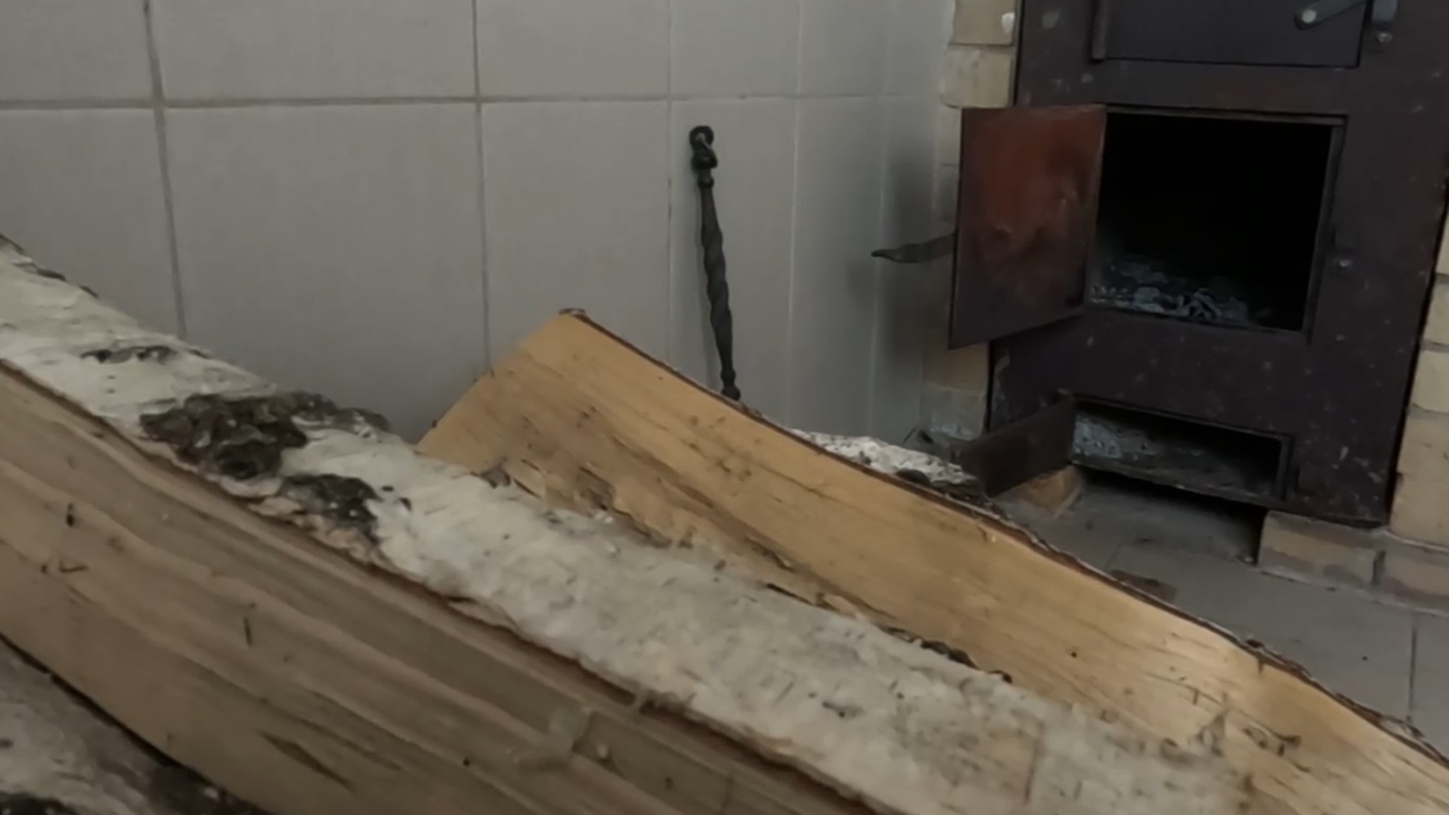 Пожарные проверили печное оборудование в тюменском селе